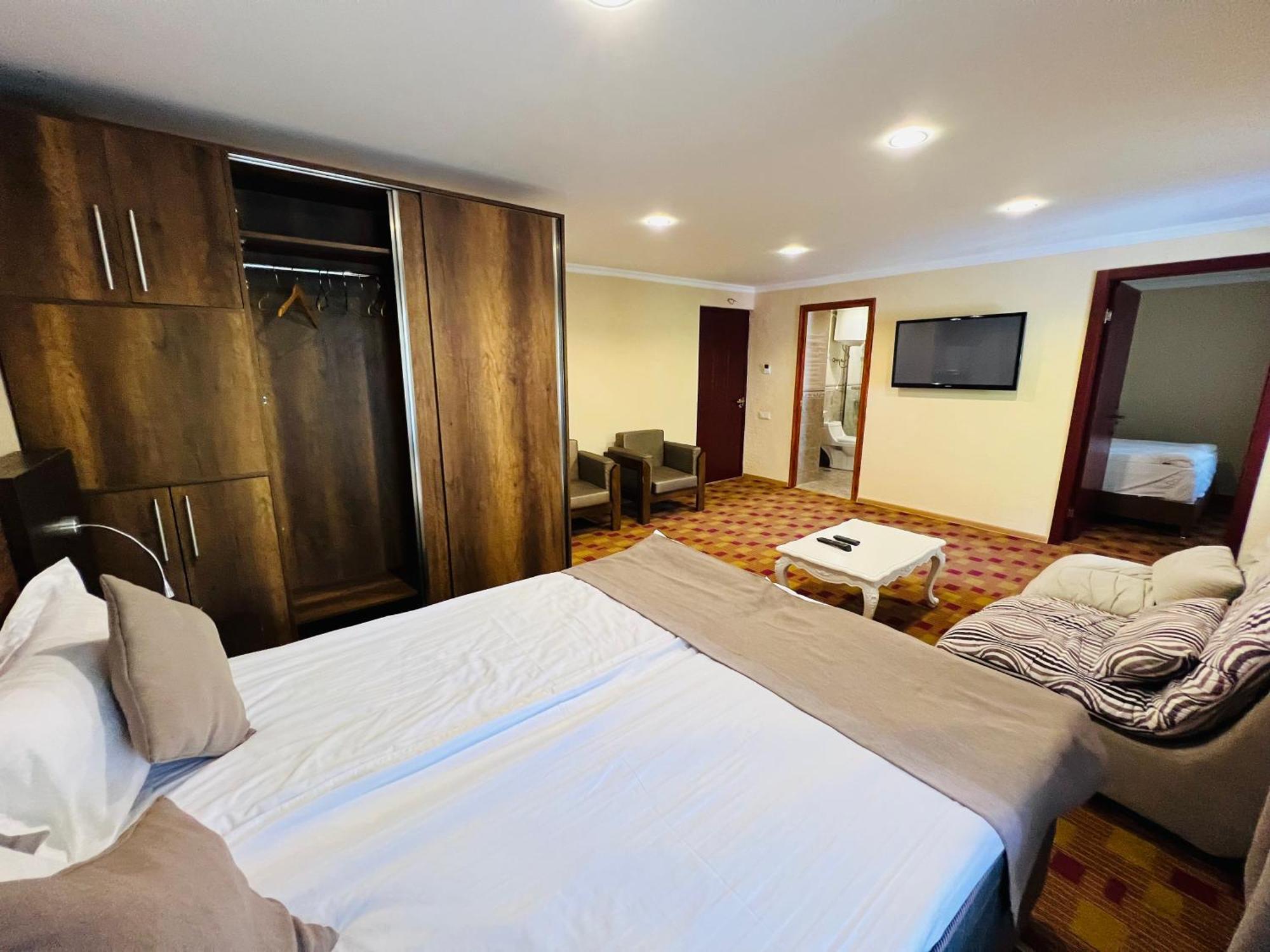 Hotel Iveria Abastumani Εξωτερικό φωτογραφία